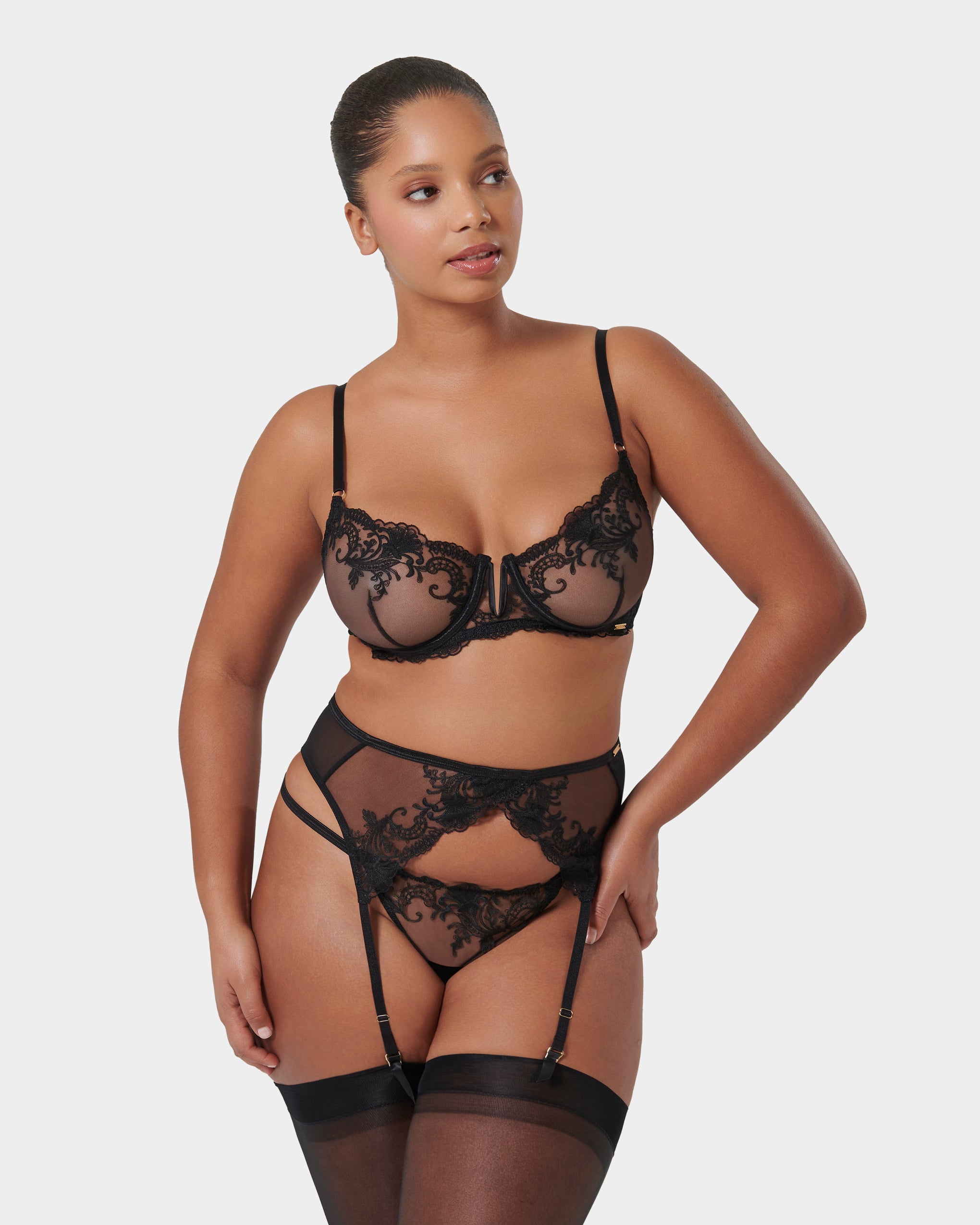 Marseille Black Lace Suspender Belt