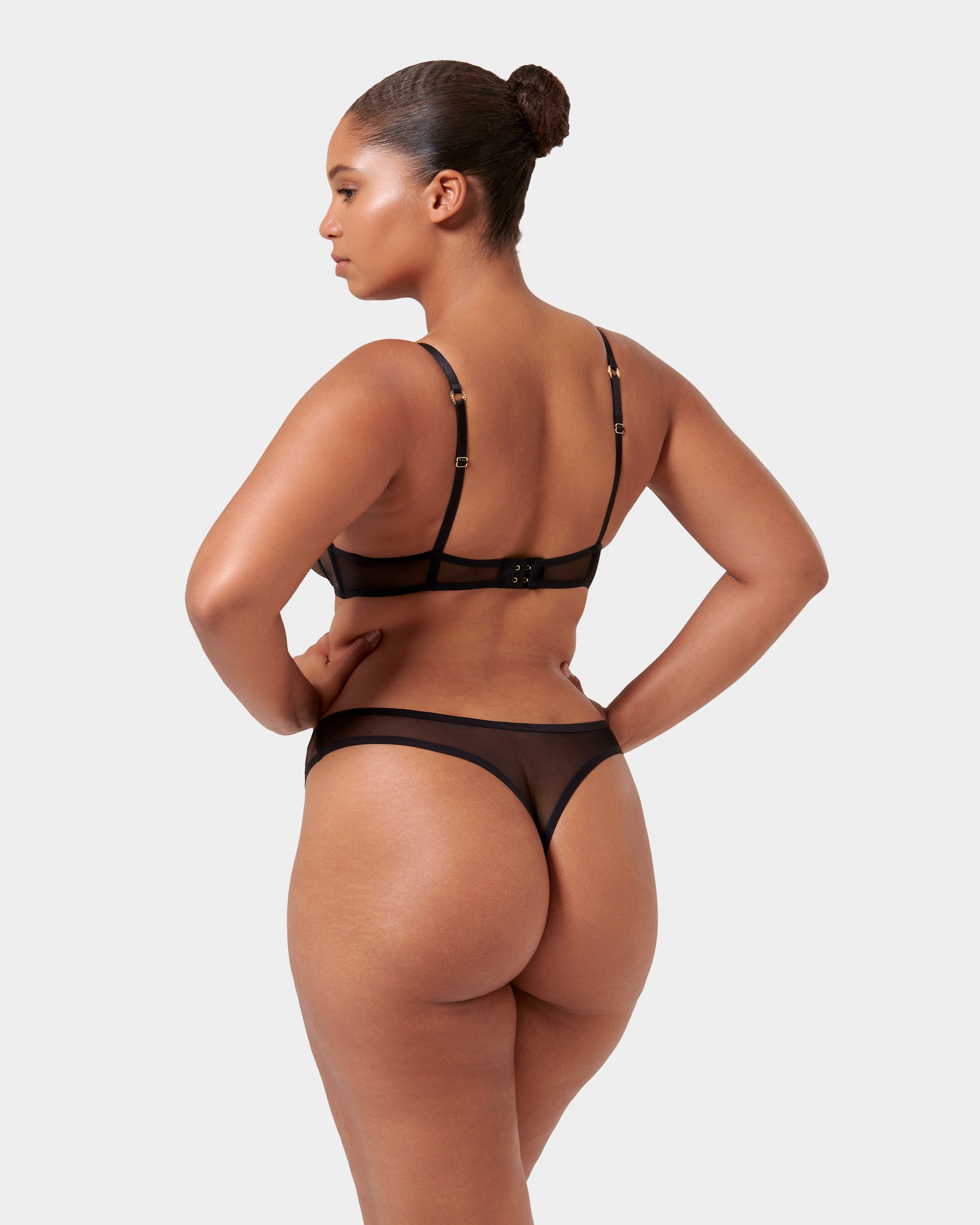 Naomi Thong Black