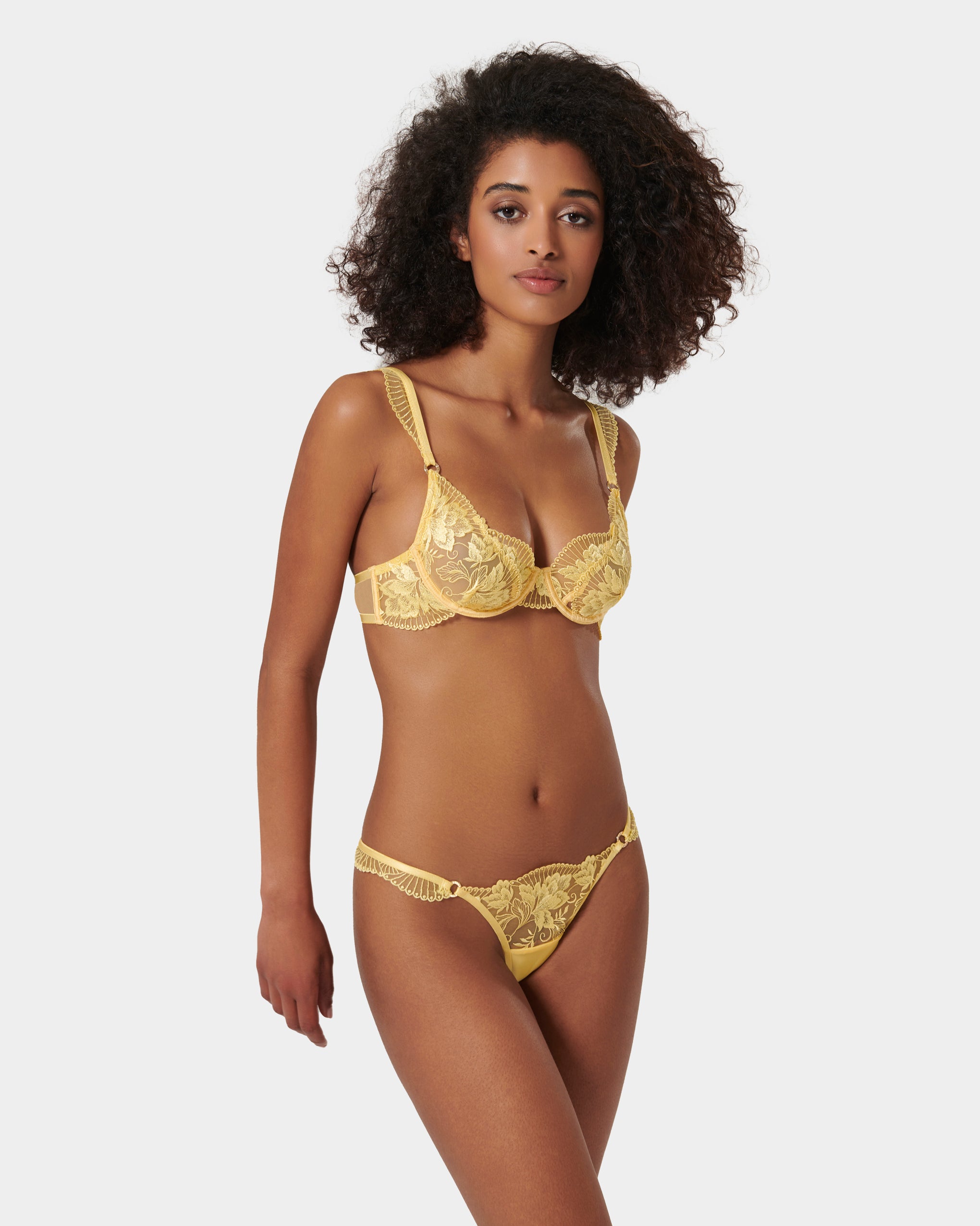 Set: Gabriella Yellow